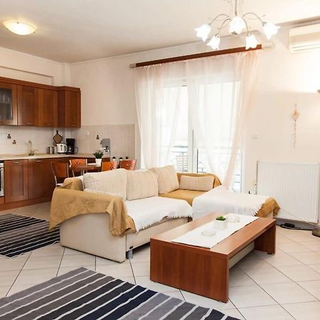 Lovely Apt In Peristeri เอเธนส์ ภายนอก รูปภาพ