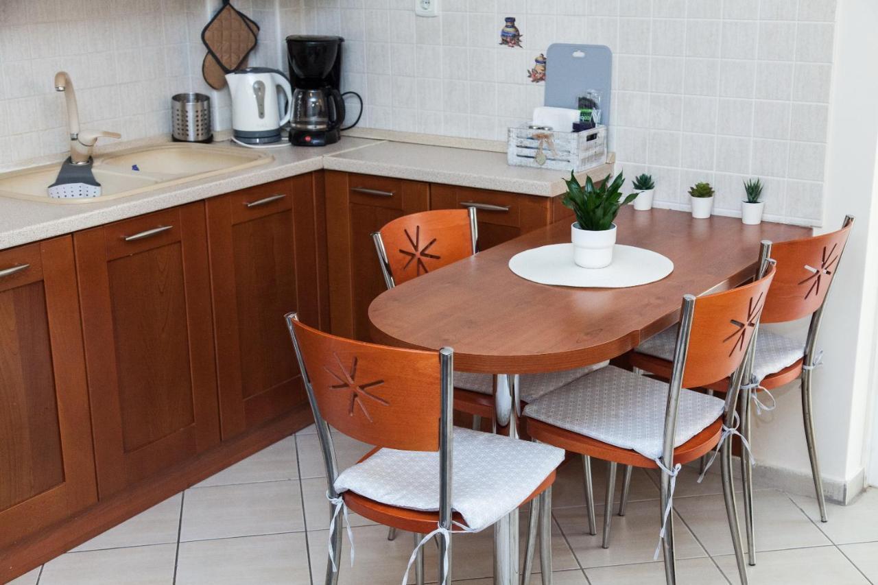 Lovely Apt In Peristeri เอเธนส์ ภายนอก รูปภาพ