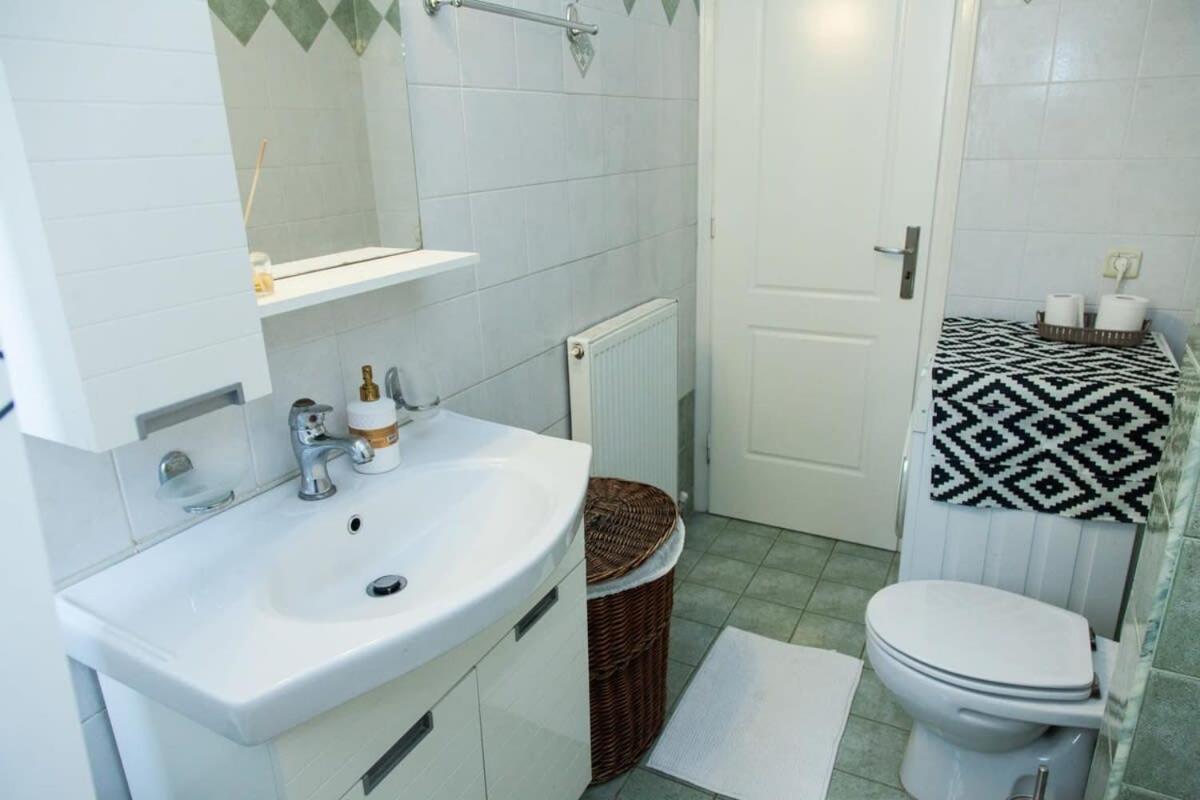 Lovely Apt In Peristeri เอเธนส์ ภายนอก รูปภาพ