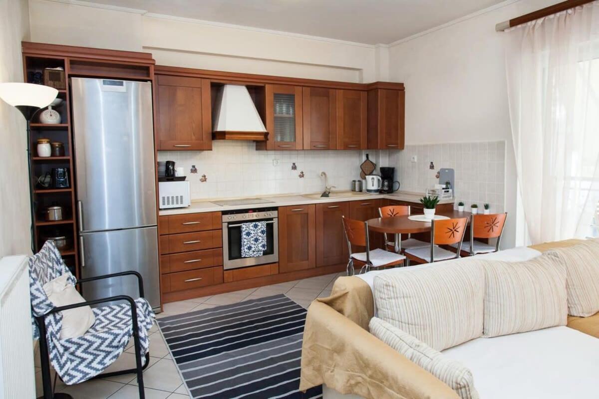 Lovely Apt In Peristeri เอเธนส์ ภายนอก รูปภาพ